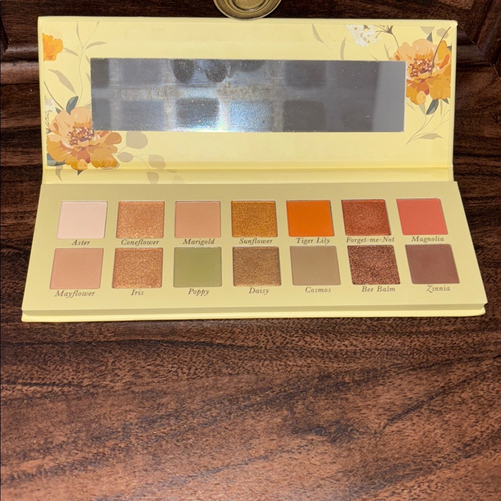 Laura Geller Seasonless Staples - Wildflower Wishes
